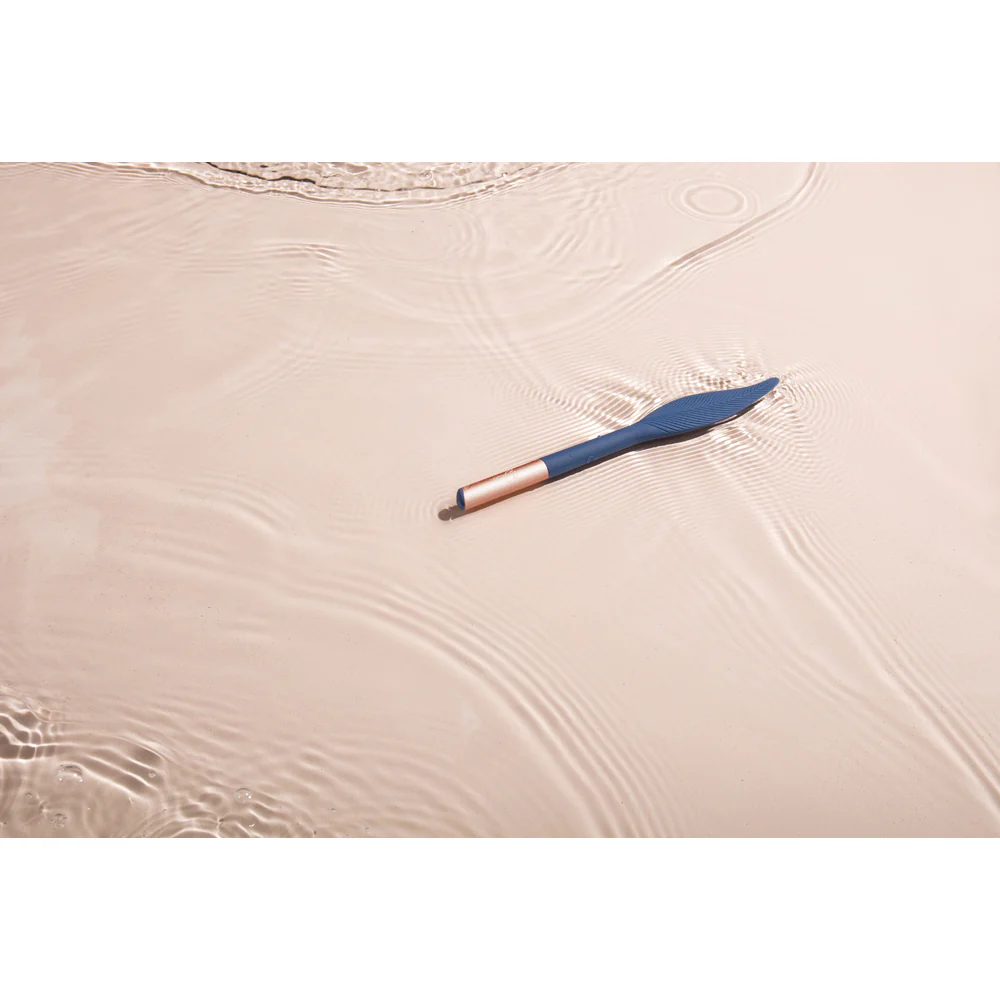 THE FEATHER — Vibrating Tickler